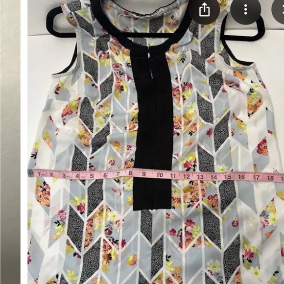 CAbi Medium Multicolor Business Casual Floral Festival Blouse with Black Trim - Picture 6 of 7